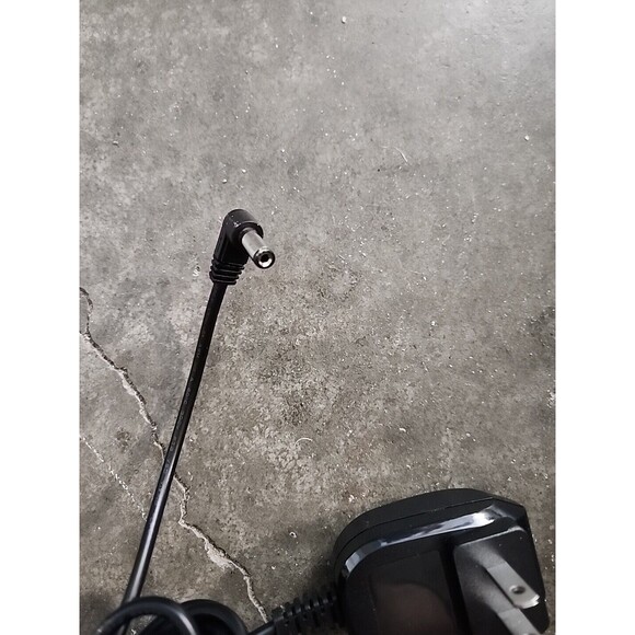 Conair Class 2 Power Supply Model YLJXA-T030150 3V DC 1500mA - Picture 4 of 8